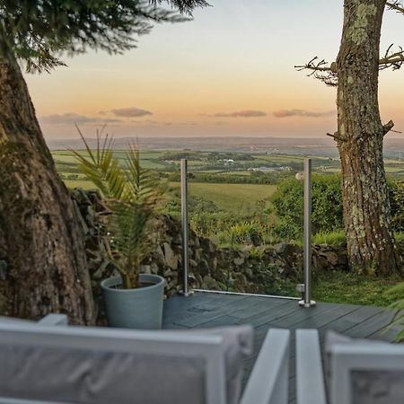 Scandi Cabin On A Hill, With Stunning Panoramic Views Ludgvan Eksteriør billede