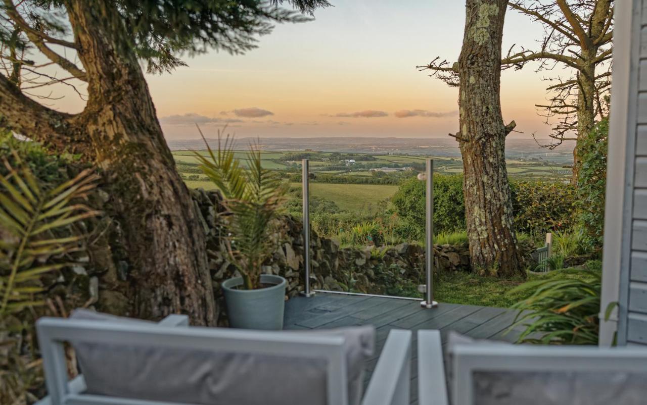Scandi Cabin On A Hill, With Stunning Panoramic Views Ludgvan Eksteriør billede