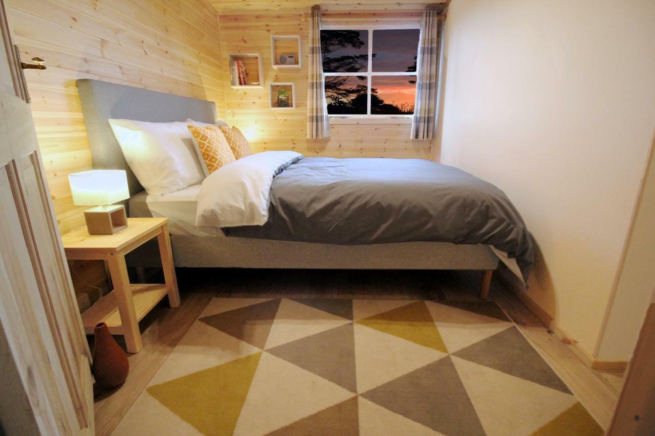 Scandi Cabin On A Hill, With Stunning Panoramic Views Ludgvan Eksteriør billede