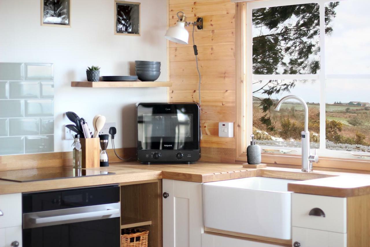 Scandi Cabin On A Hill, With Stunning Panoramic Views Ludgvan Eksteriør billede